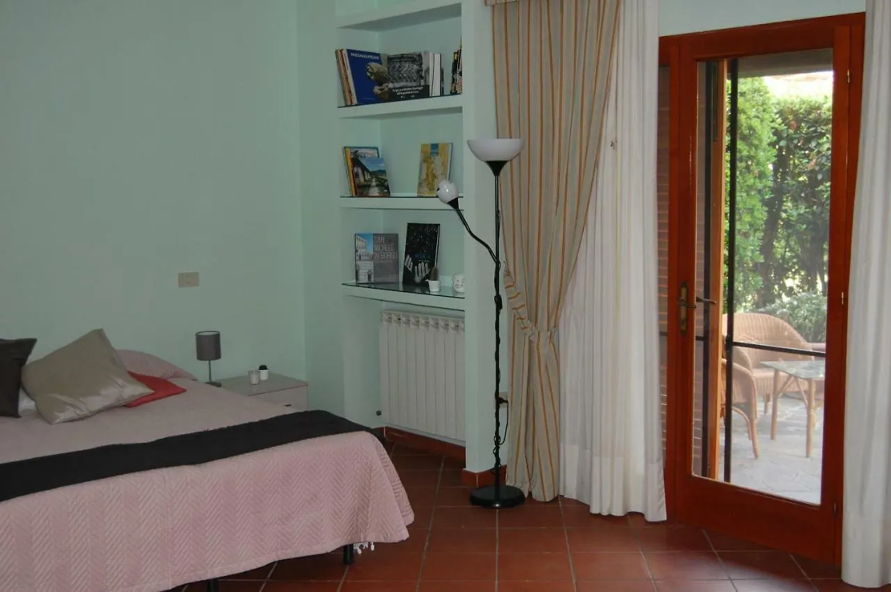 Affittacamere Loretta San Giuliano Terme Italien